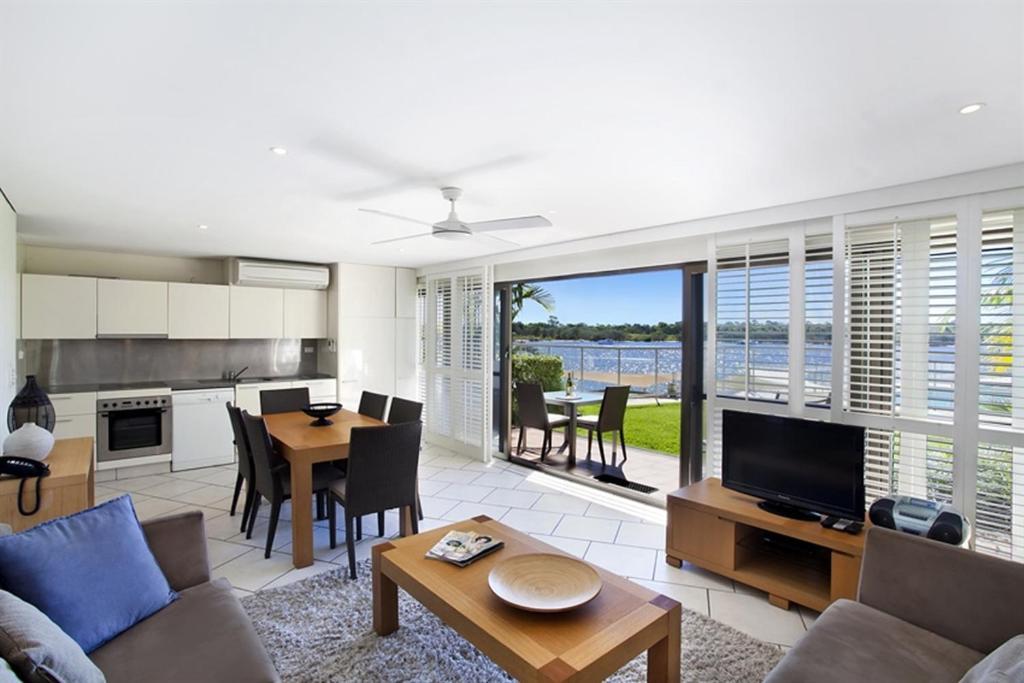Noosa Shores Resort Εξωτερικό φωτογραφία